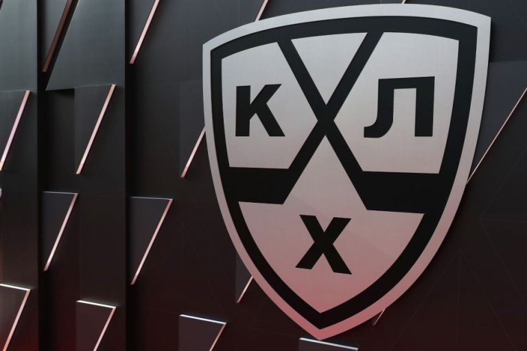 Плющев заявил о кризисе московского хоккея