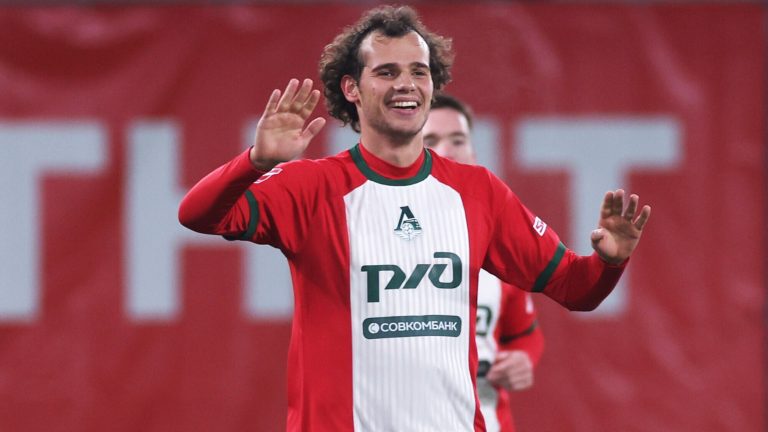 «Локомотив» сыграл вничью с «Динамо»