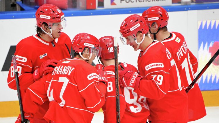 «Спартак» вышел вперёд в финале МХЛ, обыграв «Локо» 4:1