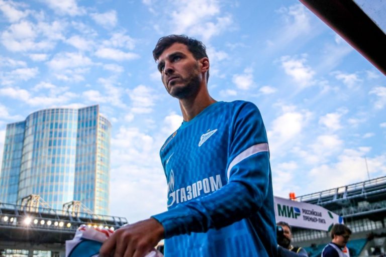 Ерохин хочет продлить контракт с «Зенитом»
