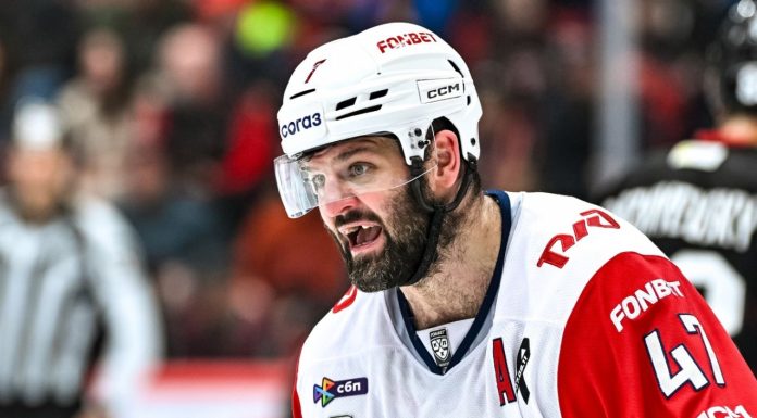 Коньков высоко оценил игру Радулова за «Локомотив» Коньков высоко оценил игру Радулова за «Локомотив»