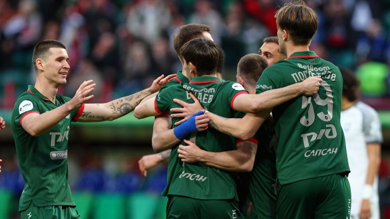 Сенников: «Локомотиву» нужны 3–4 топ-футболиста для титула