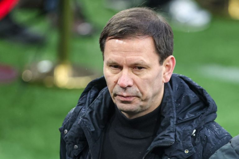 «Зенит» продолжает искать нападающего