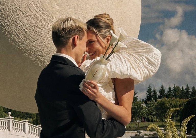 Алексей Батраков женился на бывшей футболистке «Локомотива»