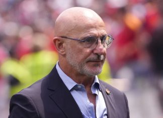 Де ла Фуэнте рассказал о беседе со Скалони после финала ЧМ-2026 Де ла Фуэнте рассказал о беседе со Скалони после финала ЧМ-2026