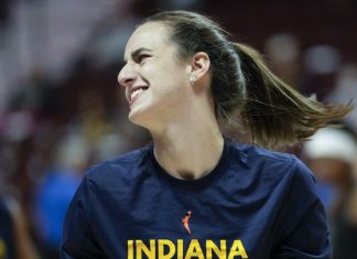 Алисса Томас подверглась угрозам после инцидента в матче WNBA Алисса Томас подверглась угрозам после инцидента в матче WNBA