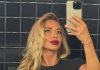 Анжелика Тиманина показала в социальной сети купальник необычного кроя Анжелика Тиманина показала в социальной сети купальник необычного кроя