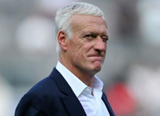 Дешам покидает сборную Франции и сохранит карьеру в футболе Дешам покидает сборную Франции и сохранит карьеру в футболе