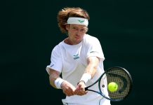 Рублев вышел в 1/4 финала турнира ATP 250 в Бостаде Рублев вышел в 1/4 финала турнира ATP 250 в Бостаде