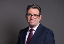 Бернхэм раскритиковал планы ФИФА по продаже прав Энди Бернхэм