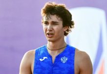 18-летнего чемпиона России дисквалифицировали после победы с рекордом 18-летнего чемпиона России дисквалифицировали после победы с рекордом