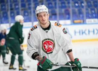Агент Черных высказался о новом контракте форварда Артёма Галимова Агент Черных высказался о новом контракте форварда Артёма Галимова