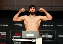 Анкалаев и Гуськов показали одинаковый вес перед поединком в UFC Анкалаев и Гуськов показали одинаковый вес перед поединком в UFC