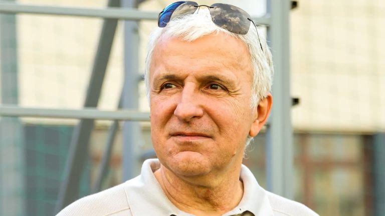 Айдамиров назвал серьёзной ситуацию с трансферным баном ФИФА для «Ахмата»