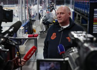 Сергей Гомоляко оценил работу главного тренера «Нефтехимика» Сергей Гомоляко оценил работу главного тренера «Нефтехимика»
