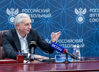 Быстров: Дюков мог бы легко возглавить ФИФА Быстров: Дюков мог бы легко возглавить ФИФА