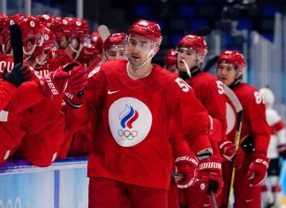 Александр Кожевников: В IIHF чистая русофобия, там подсвинки сидят Александр Кожевников: В IIHF чистая русофобия, там подсвинки сидят