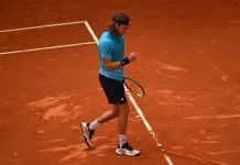 Циципас выиграл чемпионский титул на турнире АТР-250 в Гштааде Циципас выиграл чемпионский титул на турнире АТР-250 в Гштааде
