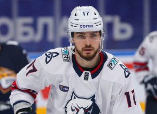 Абросимов подписал контракт ВХЛ с «Ак Барсом» Абросимов подписал контракт ВХЛ с «Ак Барсом»