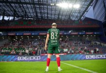 Батраков настаивает на переходе в «Галатасарай» Батраков настаивает на переходе в «Галатасарай»
