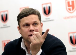Радимов указал Аугусто на нехватку уверенности Радимов указал Аугусто на нехватку уверенности
