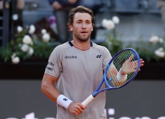 Рууд пропустит одиночный разряд US Open из-за травмы спины Рууд пропустит одиночный разряд US Open из-за травмы спины