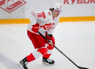 Комтуа подписал со «Спартаком» контракт на год Комтуа подписал со «Спартаком» контракт на год