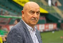 Черчесов оценил готовность «Ахмата» к матчу с «Ростовом» Черчесов оценил готовность «Ахмата» к матчу с «Ростовом»