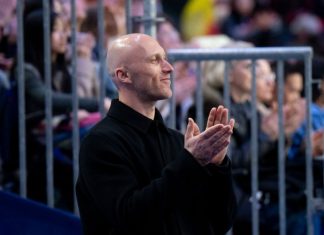 Ришо показал Валиеву на сборе в Анже Ришо показал Валиеву на сборе в Анже