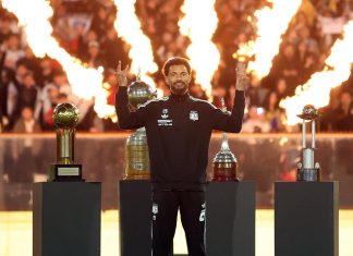 «Коло-Коло» представил Возинью перед 30 тысячами зрителей «Коло-Коло» представил Возинью перед 30 тысячами зрителей