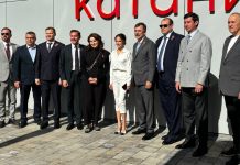 Загитова провела тренировку на открытии школы в Казани Загитова провела тренировку на открытии школы в Казани