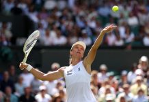 Швёнтек сравнялась с Азаренко по полуфиналам WTA-1000 Швёнтек сравнялась с Азаренко по полуфиналам WTA-1000