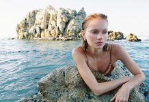 Мария Привалова опубликовала фотографии с фотосессии на скалистом побережье Испании Мария Привалова опубликовала фотографии с фотосессии на скалистом побережье Испании