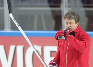 Витолиньш продлил контракт со сборной Латвии Витолиньш продлил контракт со сборной Латвии