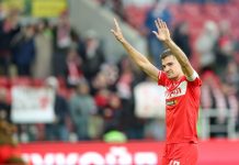 Зобнин подтвердил планы играть за «Спартак» до 2027 года Зобнин подтвердил планы играть за «Спартак» до 2027 года