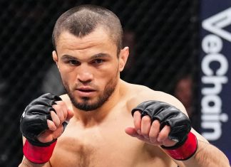 Умар Нурмагомедов проиграл Сун Ядуну нокаутом на турнире UFC Умар Нурмагомедов проиграл Сун Ядуну нокаутом на турнире UFC