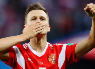 Отец Черышева рассказал, что Чигринский хотел оставить Дениса в «Красаве» Отец Черышева рассказал, что Чигринский хотел оставить Дениса в «Красаве»