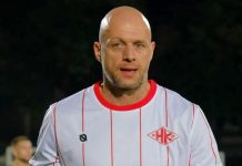 Рекуданов назвал Чугайнова неприятным человеком и тренером Рекуданов назвал Чугайнова неприятным человеком и тренером