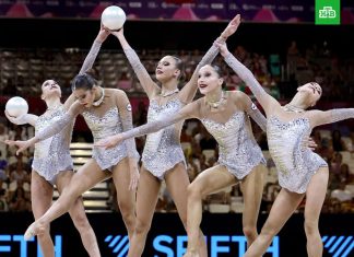 Россиянки выиграли ЧМ-2026 по художественной гимнастике в командном многоборье Россиянки выиграли ЧМ-2026 по художественной гимнастике в командном многоборье