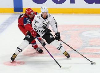 Сезон КХЛ-2026/27 откроет матч между «Локомотивом» и «Трактором» Сезон КХЛ-2026/27 откроет матч между «Локомотивом» и «Трактором»