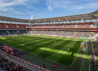 «Локомотив» подтвердил инцидент с журналистом у стадиона в Черкизове «Локомотив» подтвердил инцидент с журналистом у стадиона в Черкизове