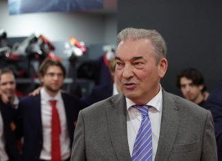 Третьяк назвал невозможным своё выдвижение на пост президента IIHF Третьяк назвал невозможным своё выдвижение на пост президента IIHF
