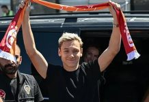 Алексей Батраков успешно прошёл медосмотр перед переходом в «Галатасарай» Алексей Батраков успешно прошёл медосмотр перед переходом в «Галатасарай»