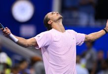 Зверев обыграл Сонего в пятисетовом матче первого круга US Open Зверев обыграл Сонего в пятисетовом матче первого круга US Open