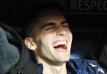 Лещенко оценил возможное возвращение Захаряна в «Динамо» Лещенко оценил возможное возвращение Захаряна в «Динамо»