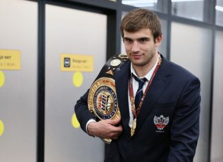 Давид Суров выиграл чемпионат Европы по боксу