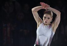 Игнатова исполнила четверной лутц на тренировке в Токио Игнатова исполнила четверной лутц на тренировке в Токио