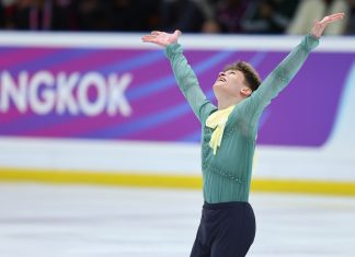 Лазарев выиграл этап юниорского Гран-при в Бангкоке Лазарев выиграл этап юниорского Гран-при в Бангкоке