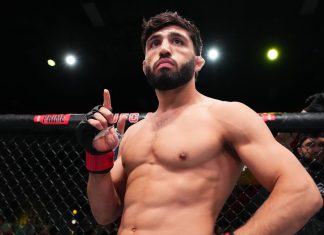 Царукян дал совет Стивсону после поражения в UFC 331 Царукян дал совет Стивсону после поражения в UFC 331