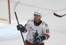Жан-Себастьен Ди завершил хоккейную карьеру Жан-Себастьен Ди завершил хоккейную карьеру